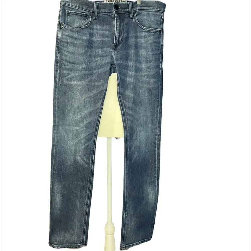 ✨HP✨Express Slim Fit Rocco Slim Leg Jeans✨